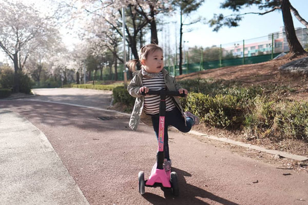 Xe scooter bobby được thiết kế phù hợp cho các bạn nhỏ từ 2 đến 8 tuổi