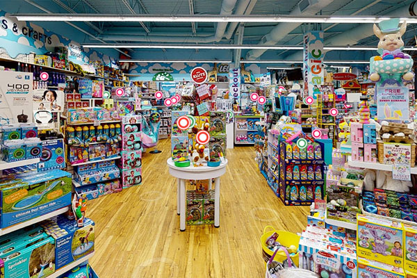 Cửa hàng đồ chơi Toy Kingdom
