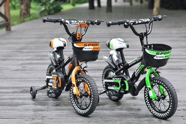 Xe đạp trẻ em Nhựa Chợ Lớn được thiết kế tinh tế với mẫu mã đa dạng