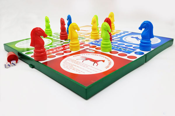 Board game cờ cá ngựa 