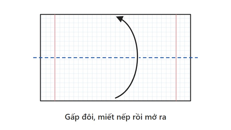 Sơ đồ gấp kiếm Nhật bước 1: gấp đôi tờ giấy vở theo chiều dài, miết nếp rồi mở ra